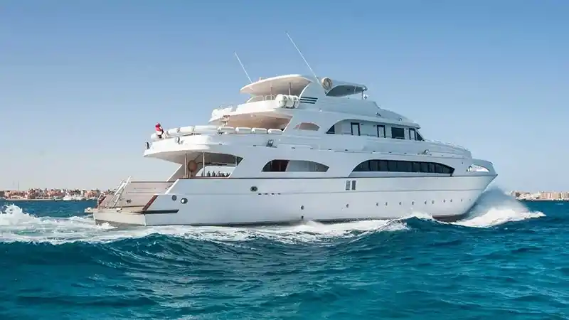 How Much Does a Yacht Cost? 20 Examples