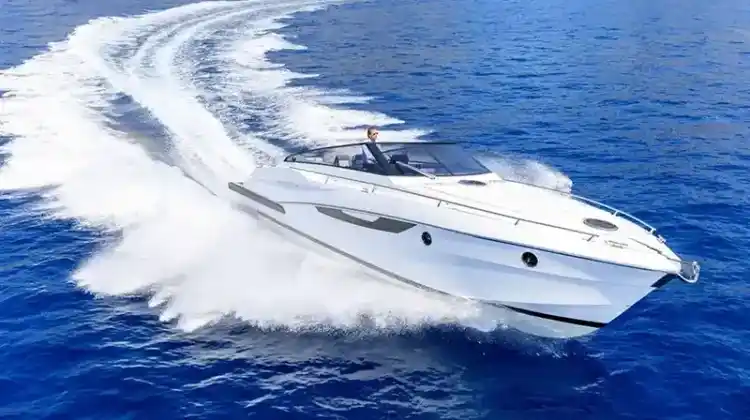 What Side Do I Pass a Boat On?