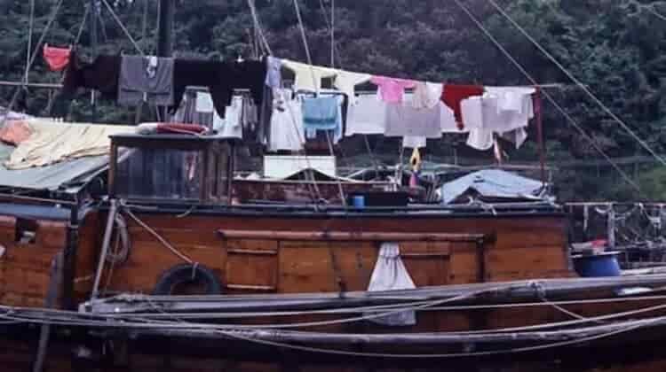 Are Houseboats A Good Investment?