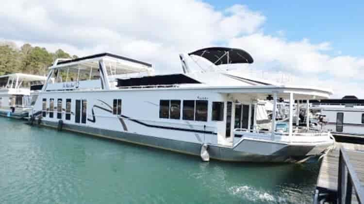 Number 1 Question in Boating is What is a Houseboat