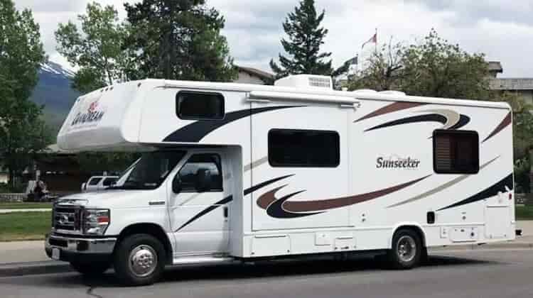 RV Odor Eliminator: Dealing with Smells in your RV