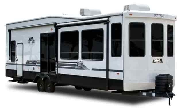 cottage travel trailer by cedar creek