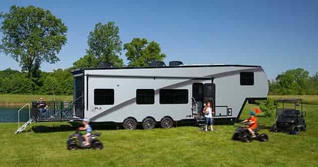ATC Fifthwheel travel trailer toy hauler