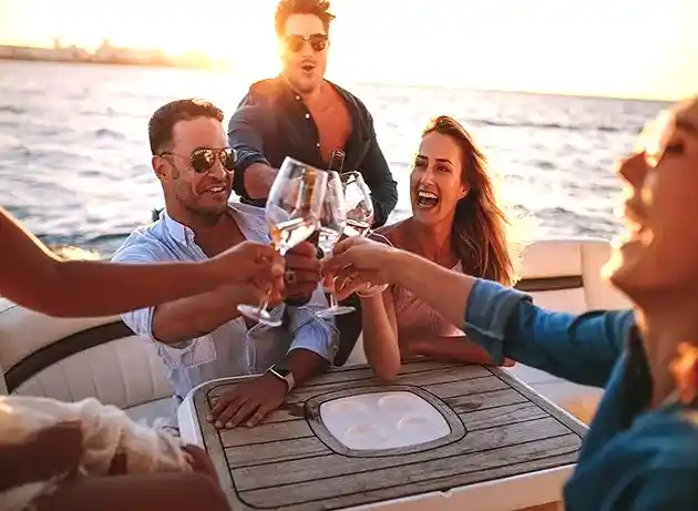 Can You Drive a Boat and Drink Alcohol - guide