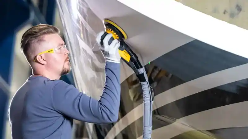 How Much Does it Cost to Re-Gelcoat a Boat