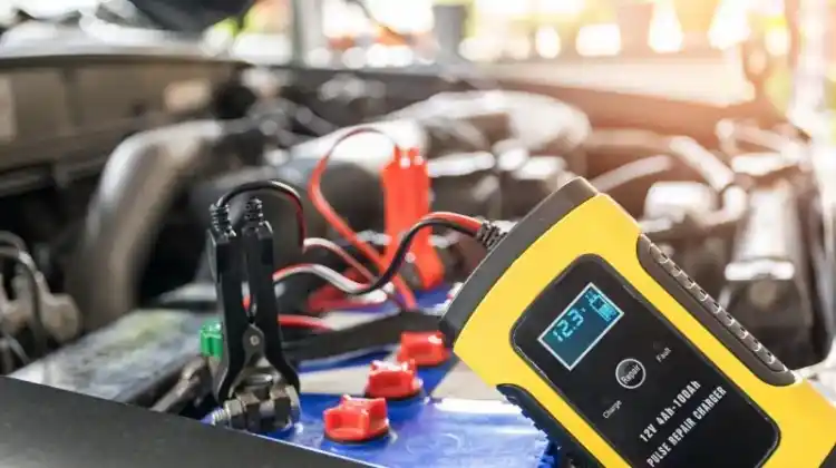 5 Reasons Your RV Battery Dies Fast
