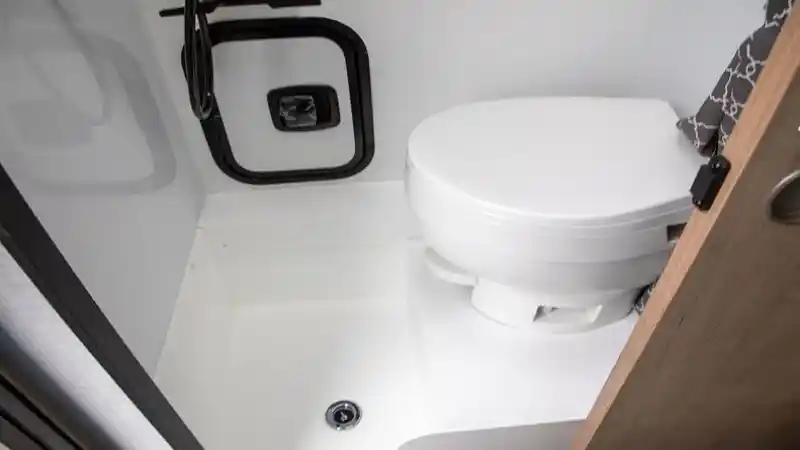 Do Truck Campers Come with Bathrooms-3 That Do