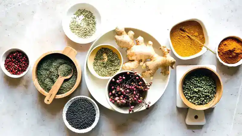 9 Herbs for Health and Natural Medicine