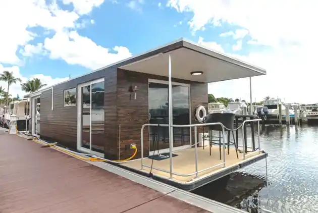 Can You Airbnb A Houseboat - guide