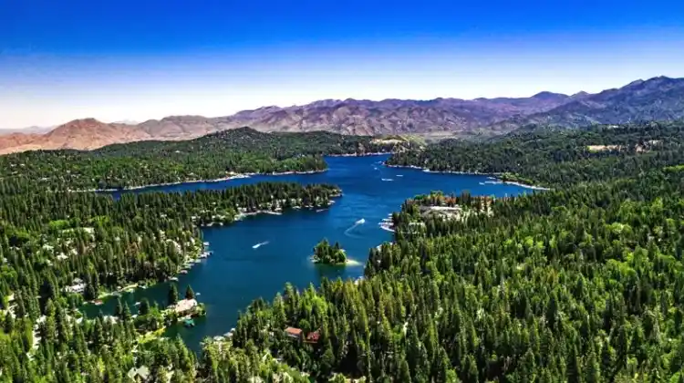 Can You Swim In Lake Arrowhead