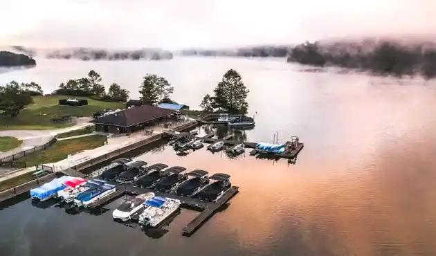 East Fork Lake boat rental