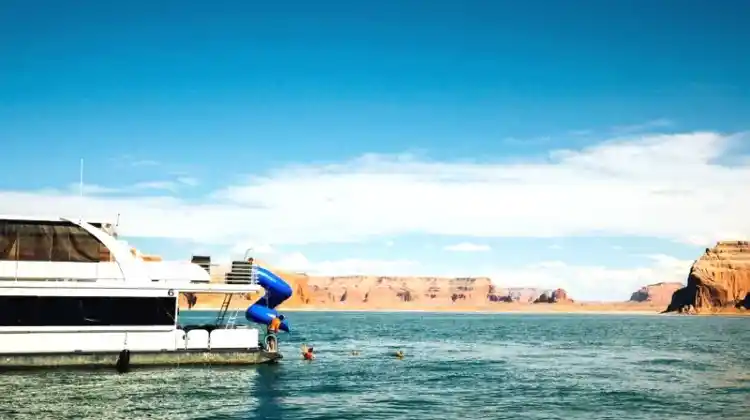 How Much To Rent A Houseboat On Lake Powell
